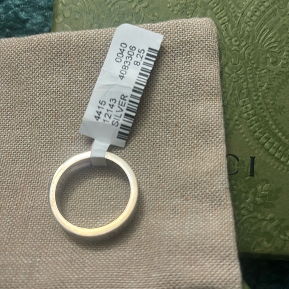 Gucci Green and Beige Box with silver ring - Picture 5 of 7